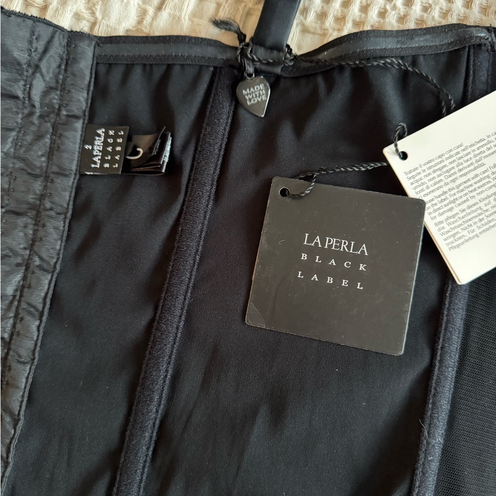 La Perla Luxurious Black Corset - Picture 7 of 14